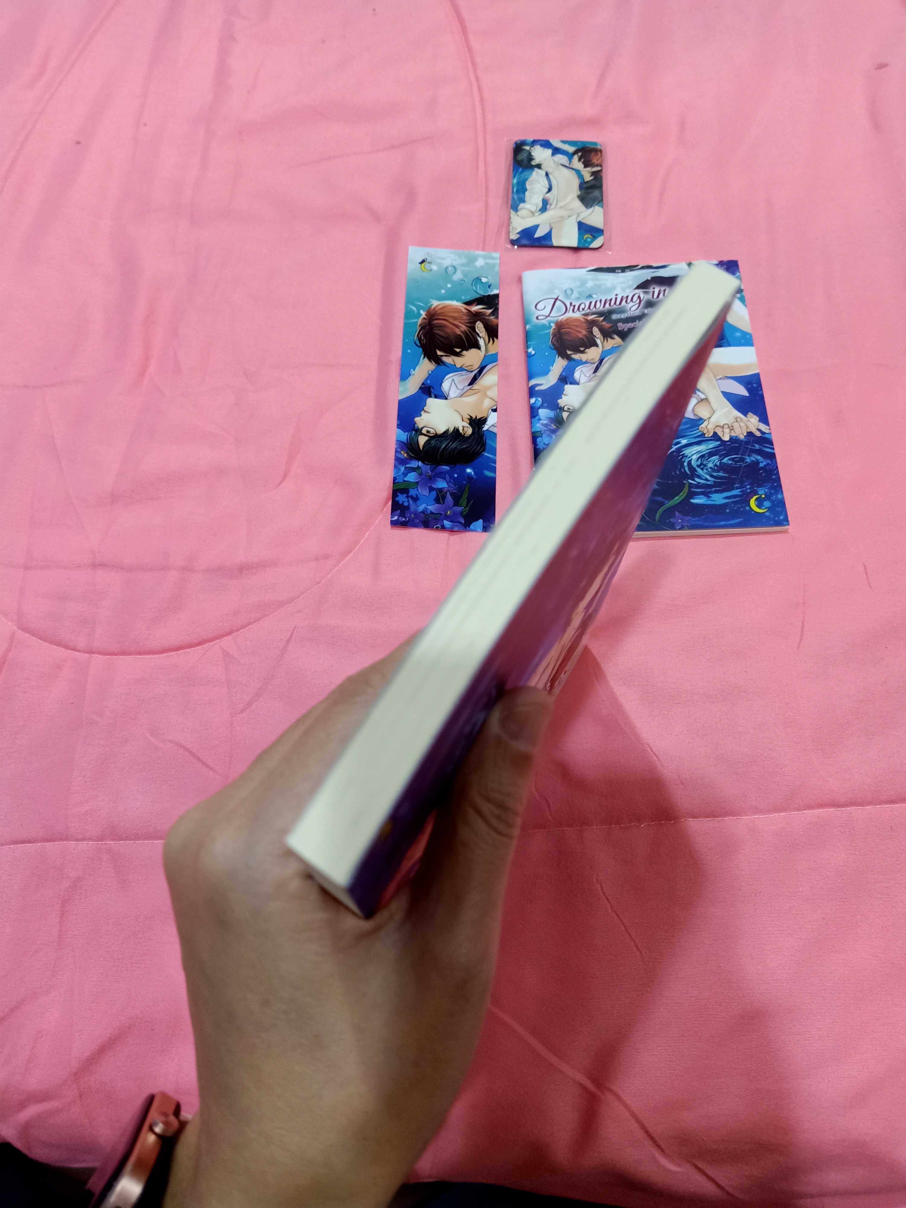 นิยายแปล Deowning in love รอบจอง