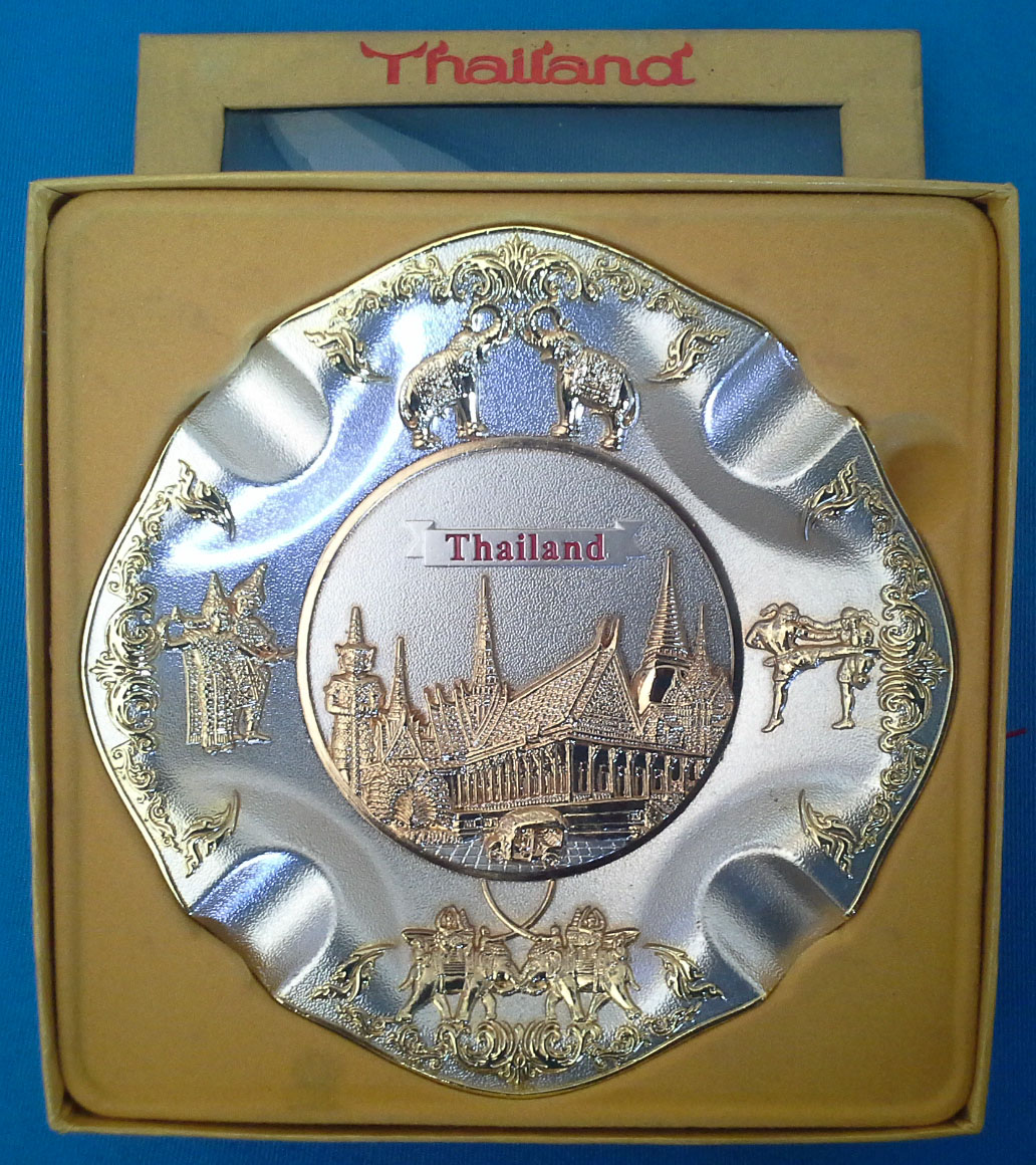 ที่เขี่ยบุหรี่ งานเค่รื่องเงิน