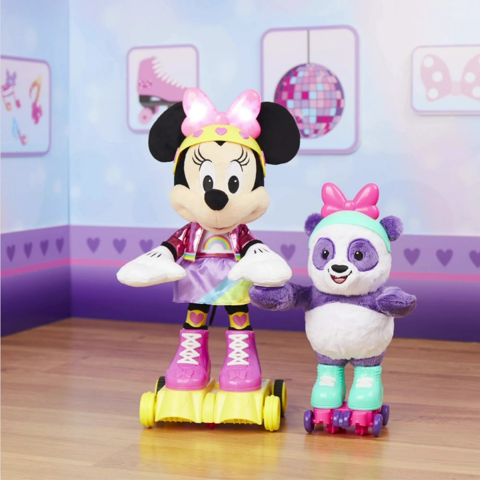 ใหม่✨ มินนี่เมาส์และโรลเลอร์สเก็ตDisney Junior Minnie Mouse Roller-Skating Party Minnie Mouse, 3+ ราคา 2,590. -