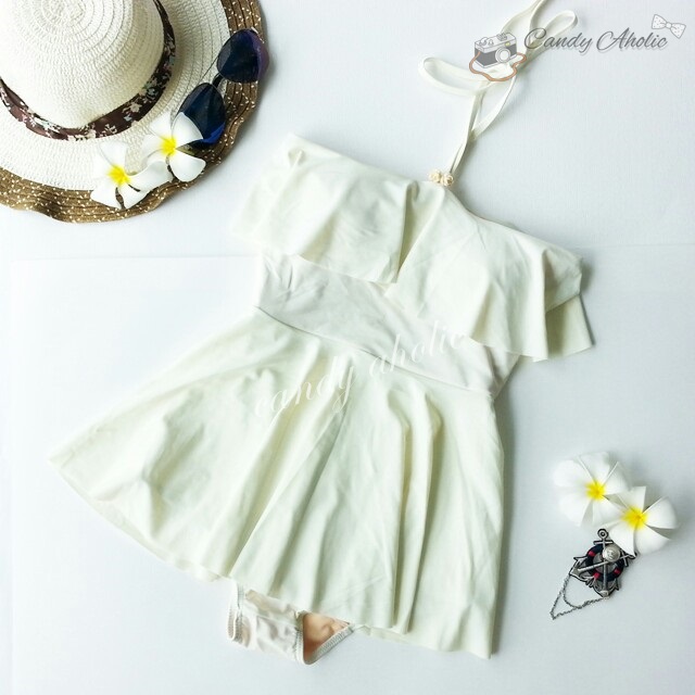 (Size M) ชุดว่ายน้ำ วันพีชกระโปรง ชุดสีขาว