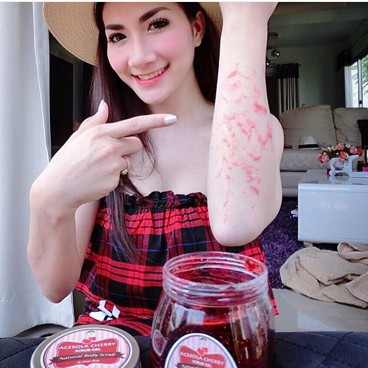 เชอร์รี่สครับเจลขัดผิว (ACEROLA CHERRY SCRUB GEL)