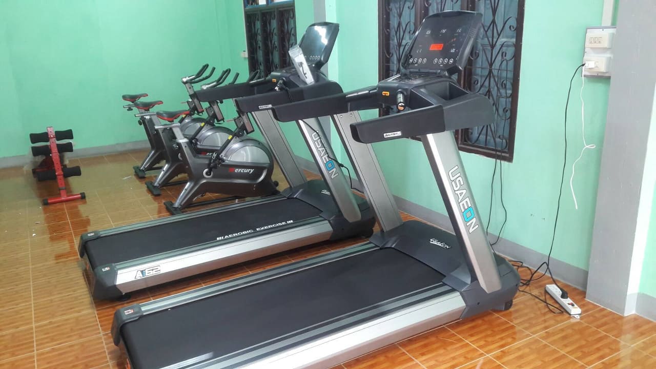 ลู่วิ่งไฟฟ้าฟิตเนส USAeon รุ่น Ai62 Motor 5 AC