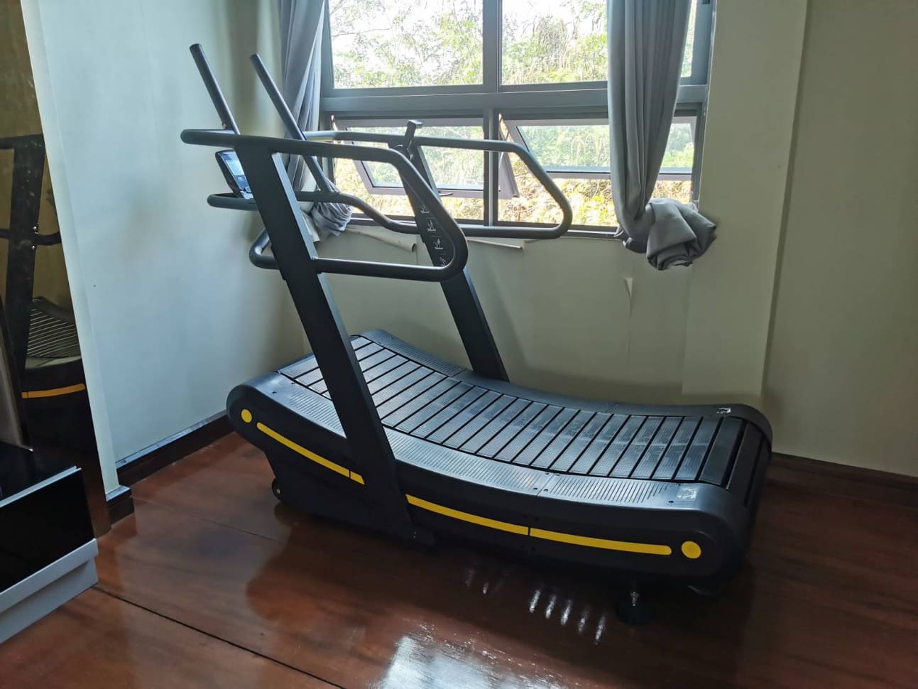 ลู่วิ่งไม่ใช้ไฟฟ้า ลู่วิ่งไม่มีมอเตอร์ ลู่วิ่งNon Motor ลู่วิ่งโค้ง