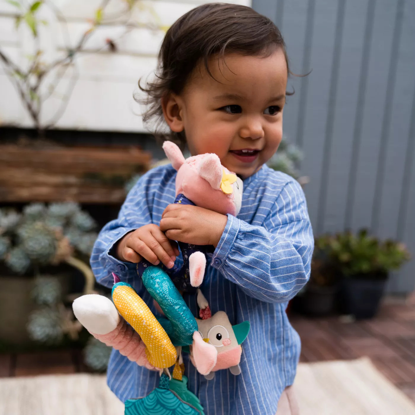 ตุ๊กตาโมบายห้อยคาร์ซีท รถเข็นหรือเปล สีชมพู Infantino Go gaga! Spiral Car Seat Activity Toy - Pink