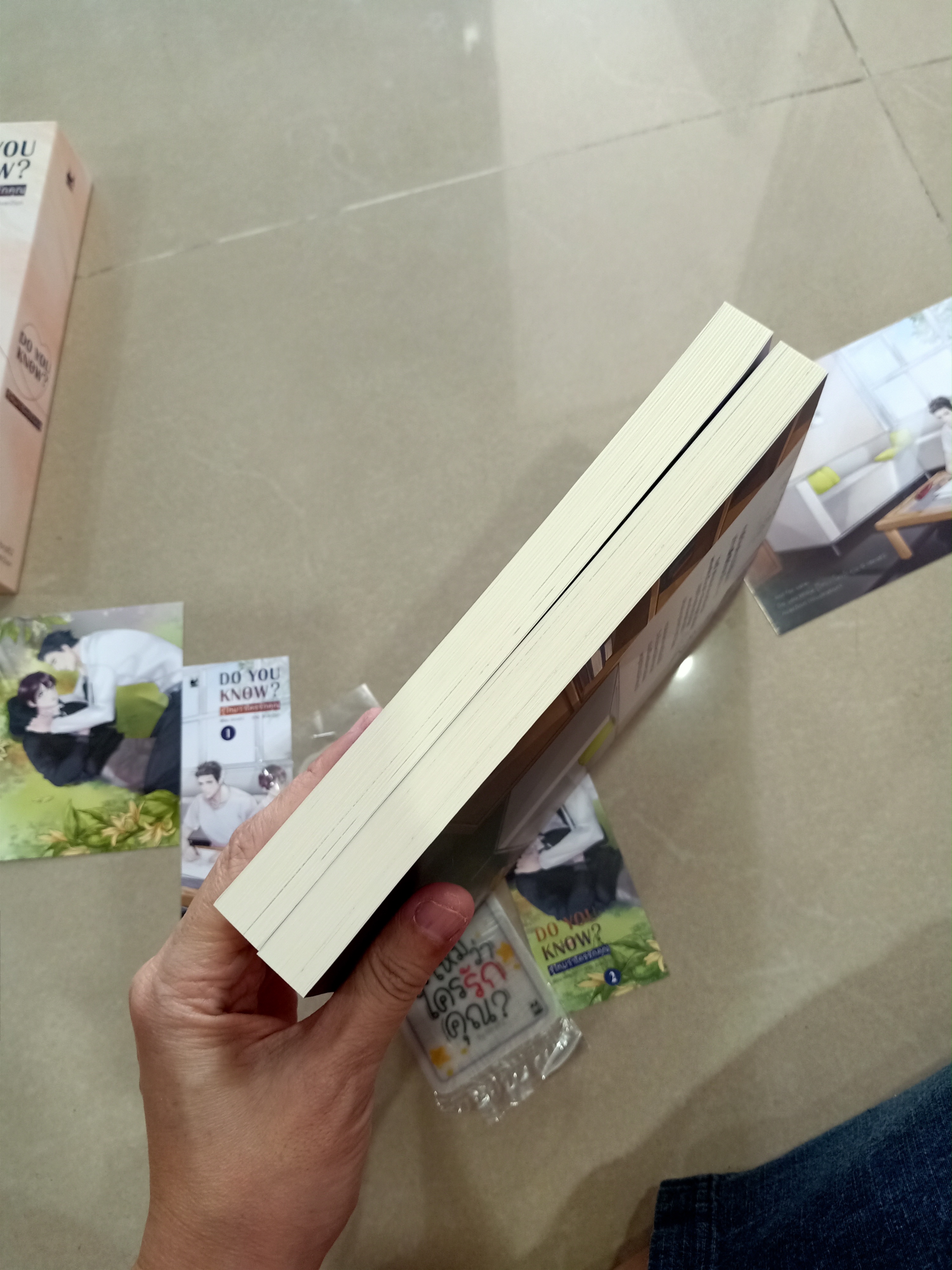 Boxset นิยายแต่ง รู้ไหมว่าใครรักนาย รอบจอง