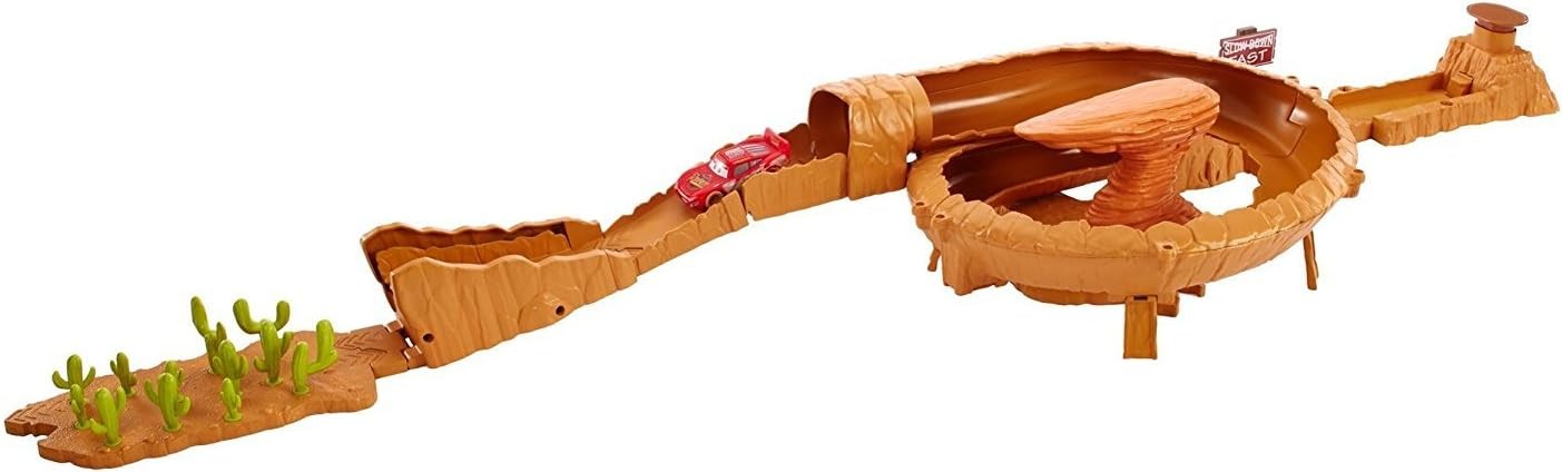 Mattel DVF40 Disney Pixar Cars 3 Willy's Butte Transforming Track Set ราคา2,490บาท