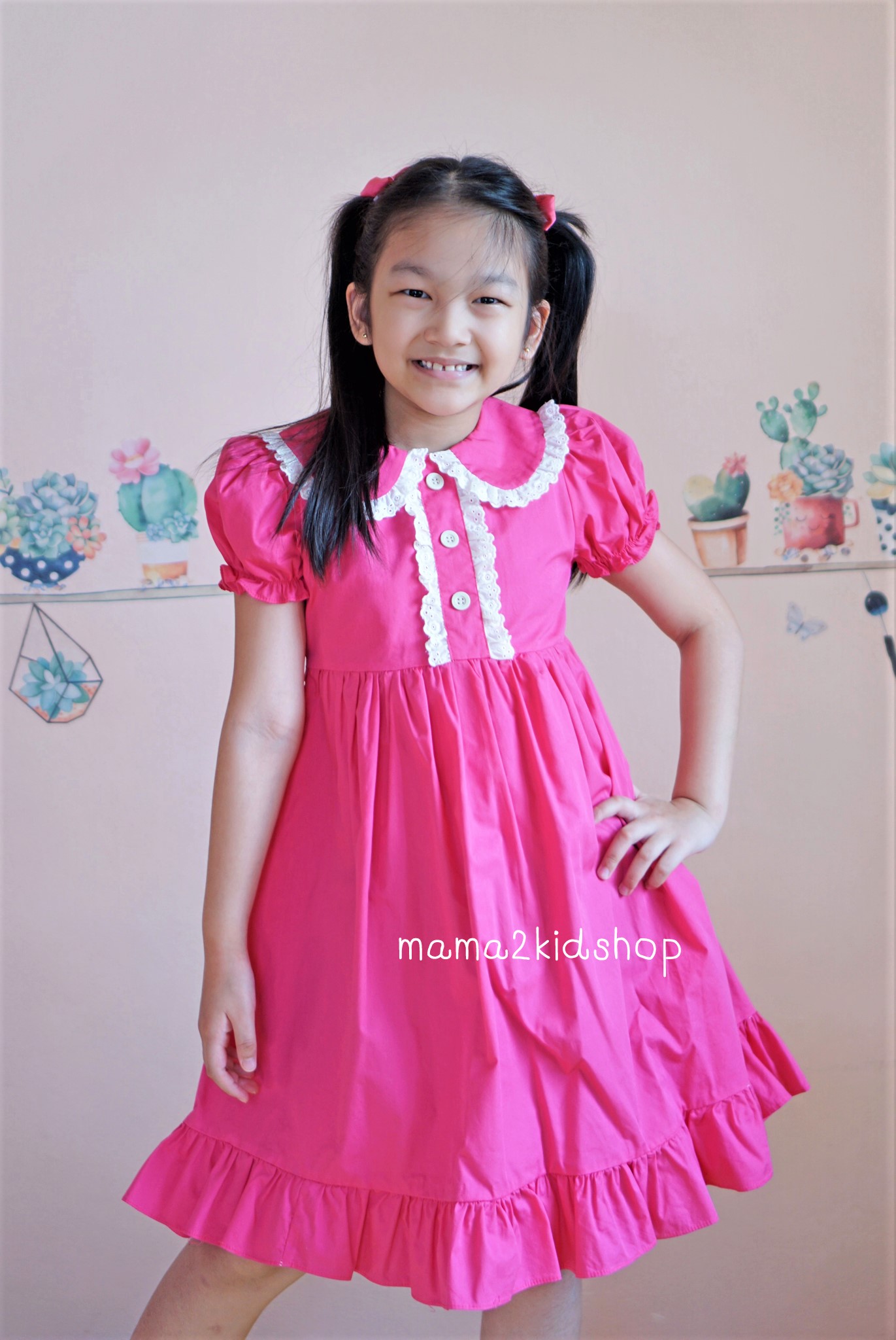 ชุดกระโปรงคอปกลูกไม้สีชมพู