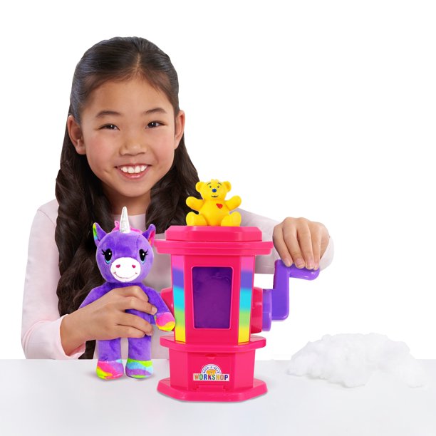 Just Play Build-A-Bear Workshop© Rainbow Friends Stuffing Station, 21 pieces, Kids Toys for Ages 3 up ราคา 2,290 - บาท