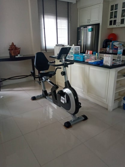 จักรยานออกกำลังกายเอนปั่น BH รุ่น H610 ตัวโชว์