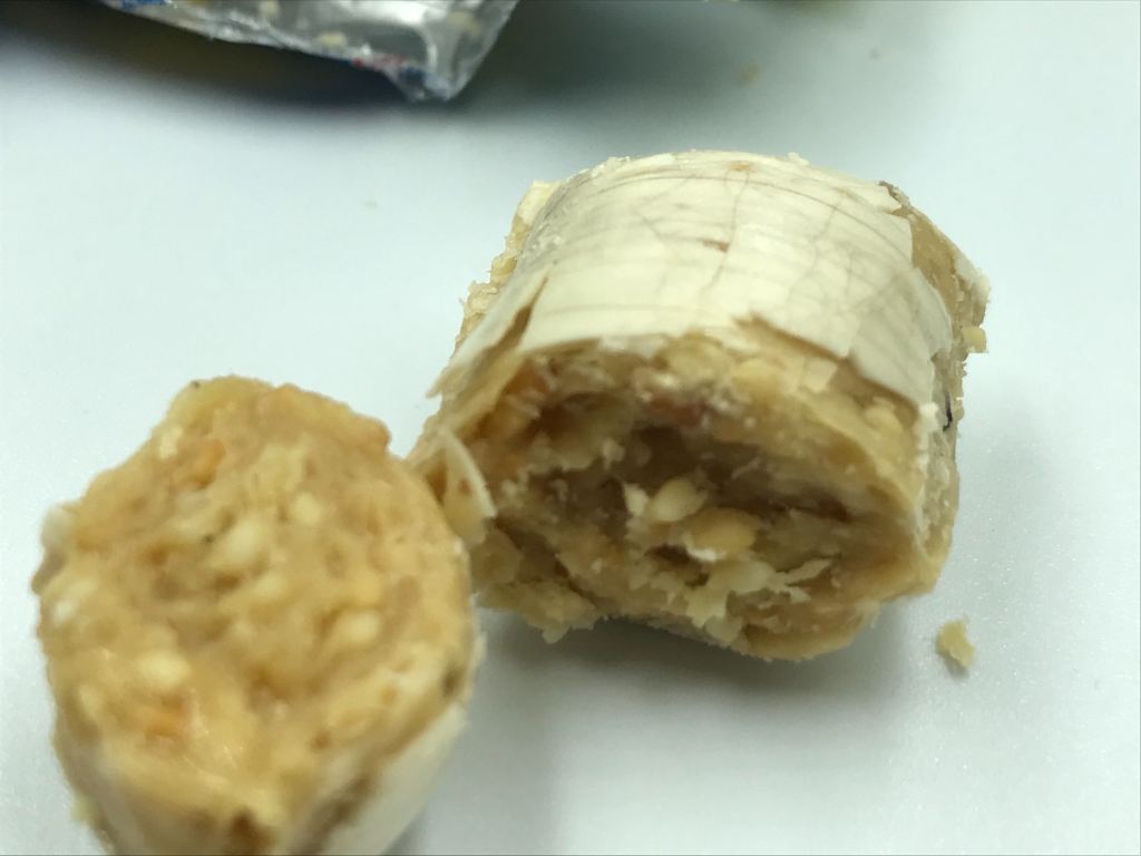 ขนมถั่ว อร่อย ต้องลอง พร้อมส่ง !!! ขนมถั่วตุ๊บตั๊บพม่า Peanut Crisp Candy 1 ห่อ บรรจุ 35 ชิ้น ขนาด 350 กรัม/ห่อ ขนมถั่วตัดพม่า ขนมพม่า เคี้ยวอร่อย ทานเพลิน ถั่วตุ๊บตั๊บพม่า ยี่ห้อ Good Taste