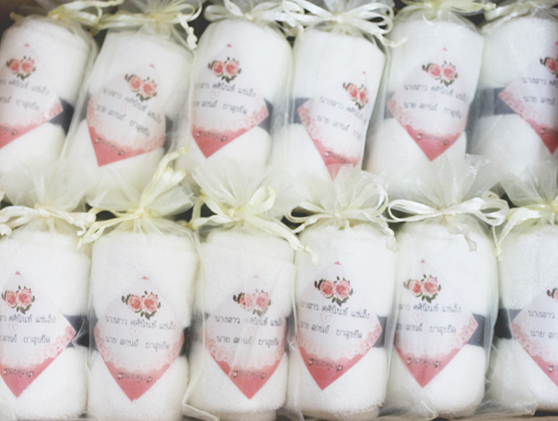 Bambio ผ้าเช็ดหน้าของชำร่วย