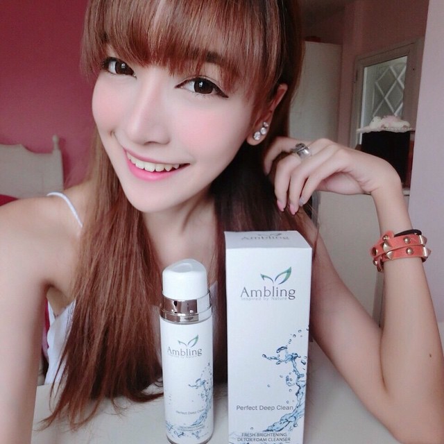 โฟมล้างหน้า แอมบลิงค์ สูตร Detox (Ambling Perfect deep clean)