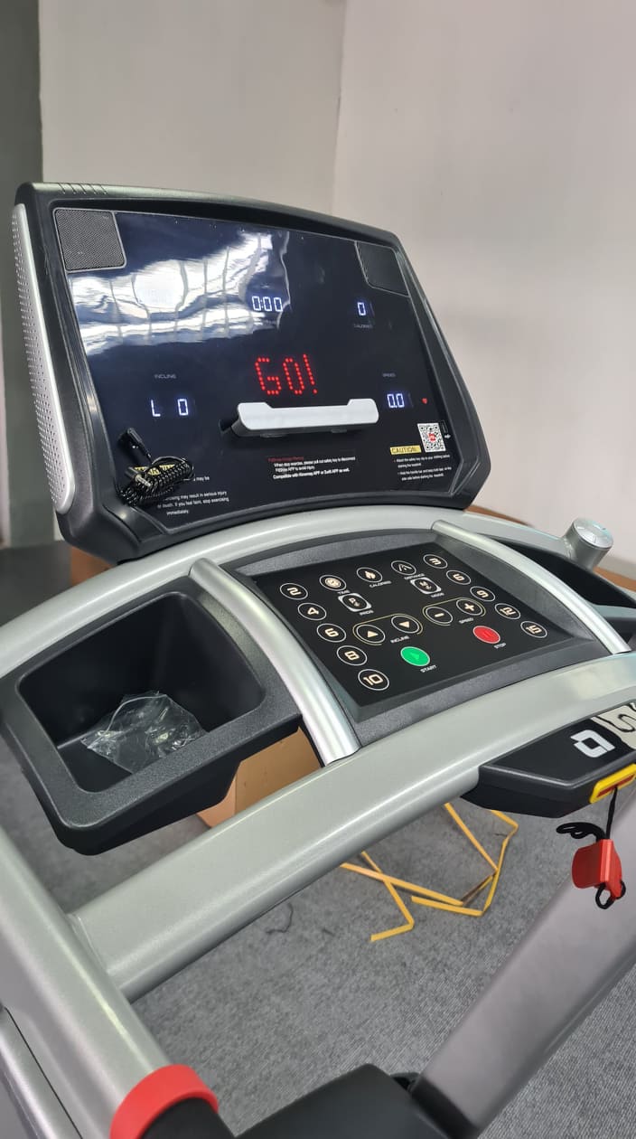 ลู่วิ่งไฟฟ้าAeonFitnessรุ่นAZ50 / DC 3.0 HP