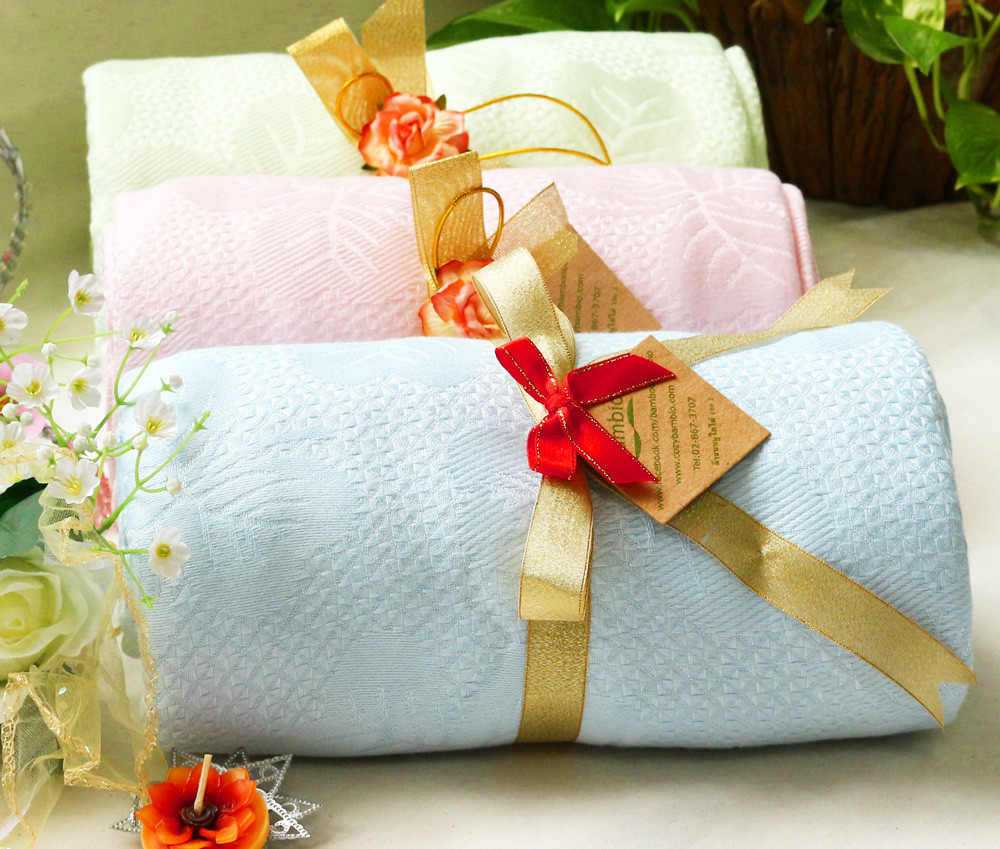 ผ้าห่มใยไผ่รับไหว้ (แบบเนื้อเรียบ)