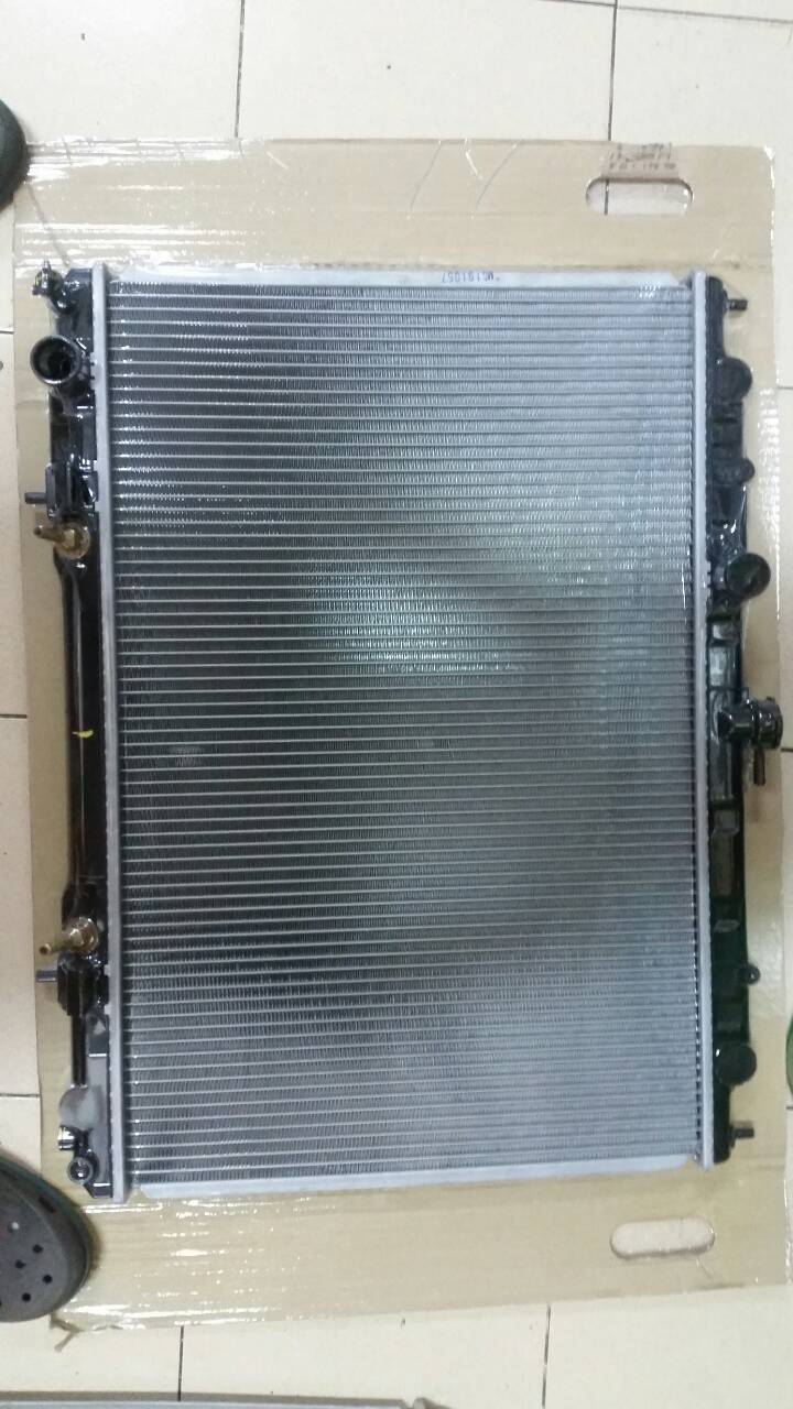 หม้อน้ำ NISSAN X-TRAIL T30 AT