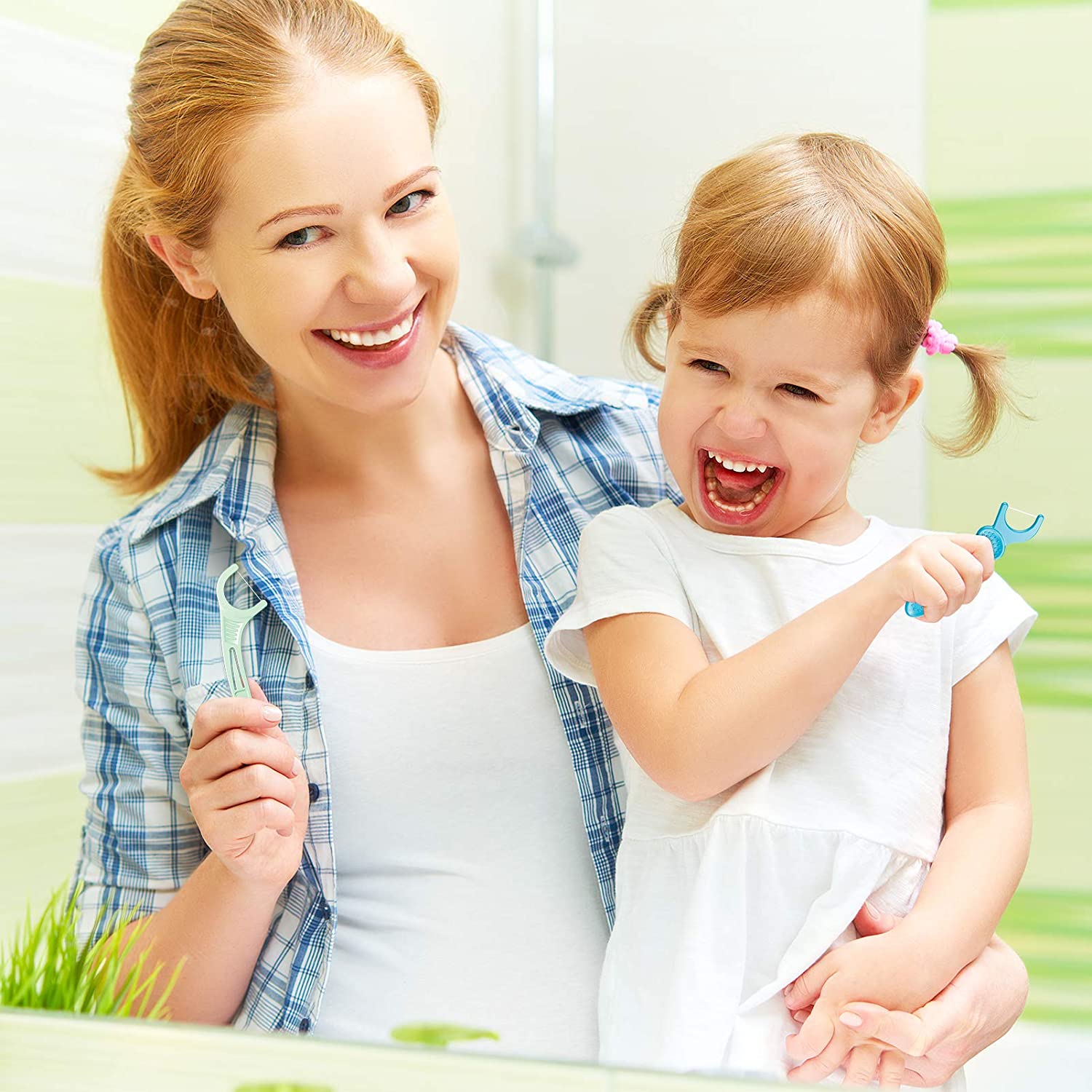 ไหมขัดฟัน เคลือบฟลูออไรด์ รสผลไม้ 75 ชิ้น Plackers Kids Dental Floss Picks ราคา 250 บาท