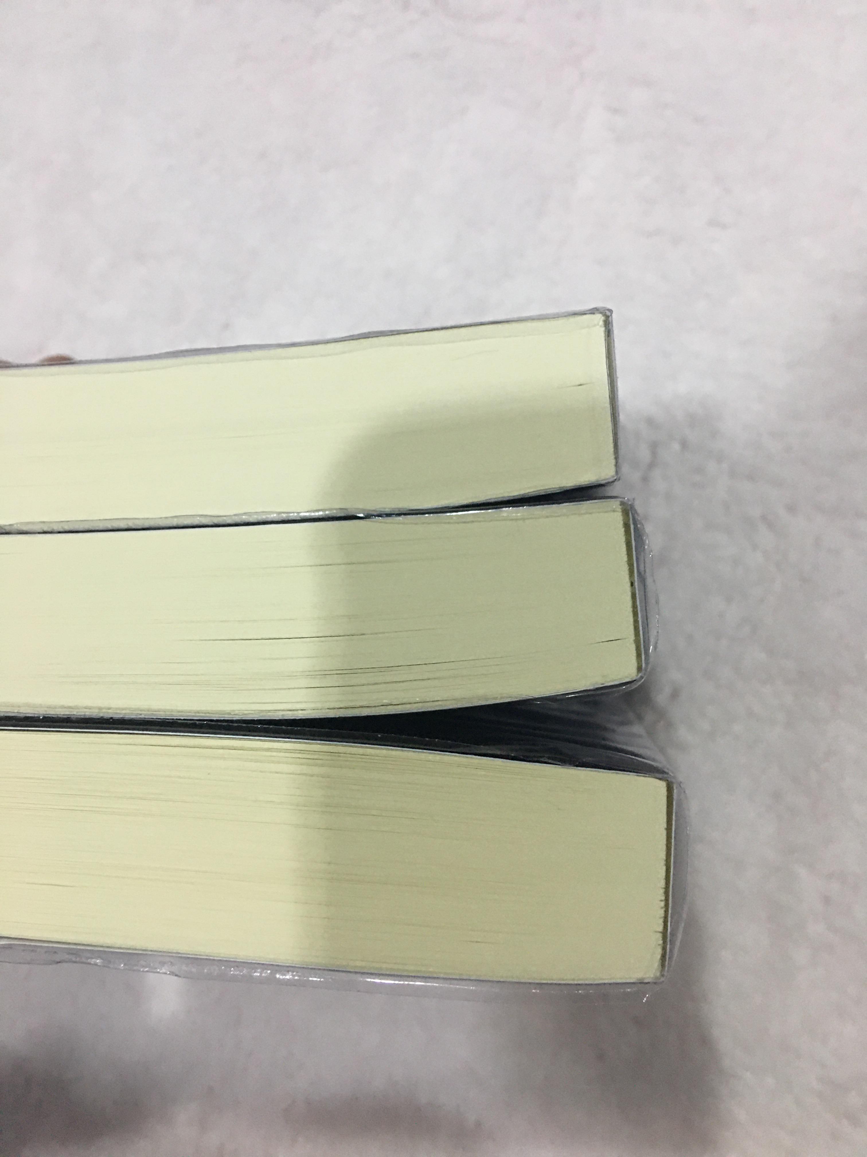 นิยายแปล ฝ่ากฎรักต่างมิติ 2 เล่มจบ รอบจอง