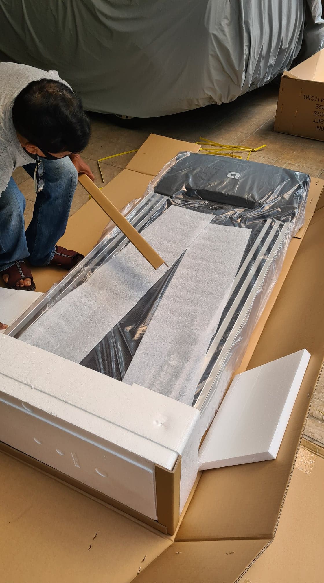 ลู่วิ่งไฟฟ้าAeonFitnessรุ่นAZ60 / Motor AC 4 HP