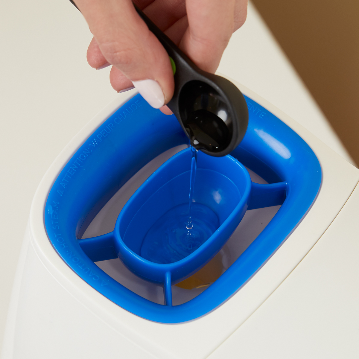 น้ำยาวิคส์ Vicks VapoSteam liquid 8 oz (236 ml) น้ำยาเติมเครื่องพ่นวิคส์ , น้ำยาเติมเครื่องทำไอระเหยวิคส์