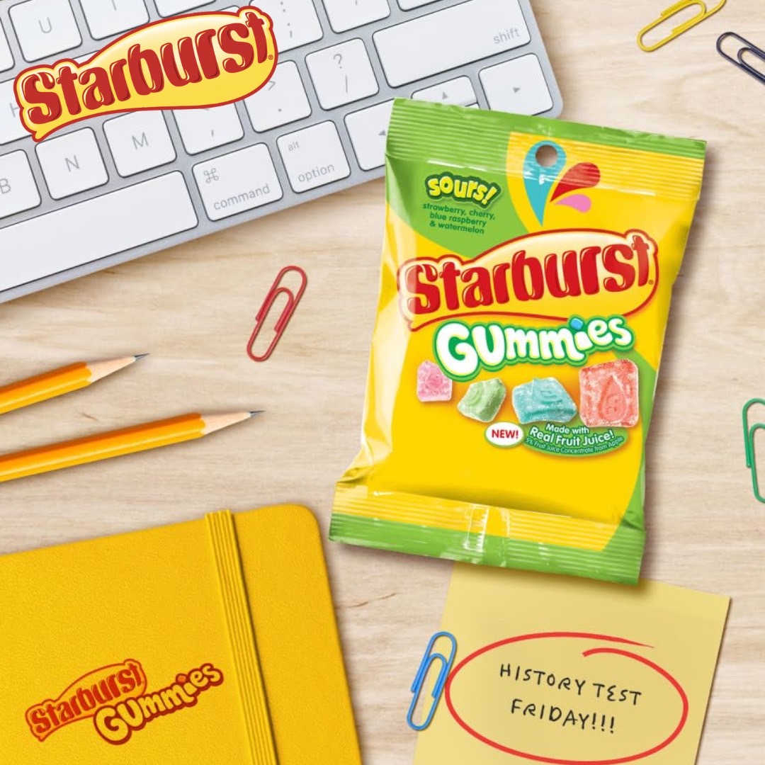 นำเข้า 🇺🇸 เคี้ยวหนึบ เปรี้ยวแซ่บทุกคำ! 💥🍓🍋” STARBURST Sours Gummies Candy, Bag, 5 oz ราคา 150 บาท