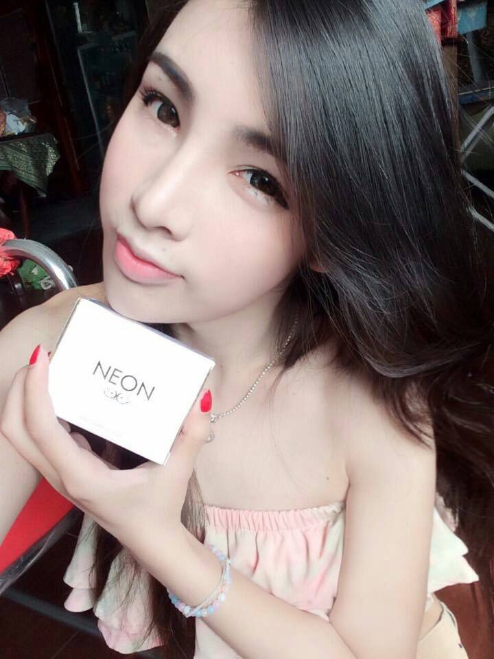 สบู่ผิวขาวนีออน (NEON WHITENING SOAP)