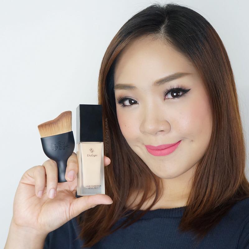 Eity Eight LIQUID FOUNDATION SPF 30 PA+++(ลิควิด ฟาวเดชั่น 88 พร้อมแปรง)