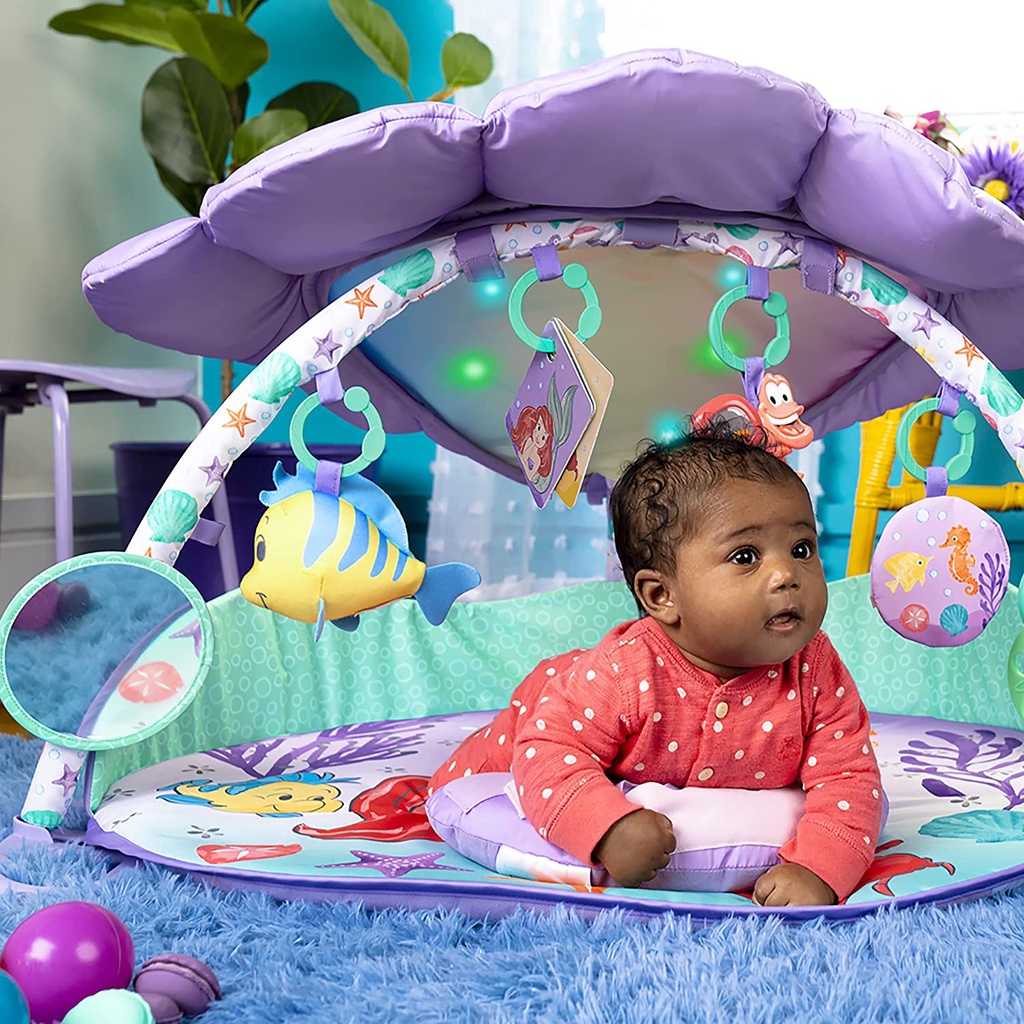 เพลยิม Bright Starts® Disney Baby® The Little Mermaid Twinkle Trove Activity Gym ราคา 4,390 บาท