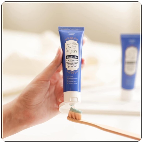 ยาสีฟันนมแพะ Goat Milk 1 STEP FRESH CLEAR TOOTHPASTE ยาสีฟันซิสส์
