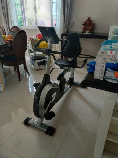 จักรยานออกกำลังกายเอนปั่น BH รุ่น H610 ตัวโชว์
