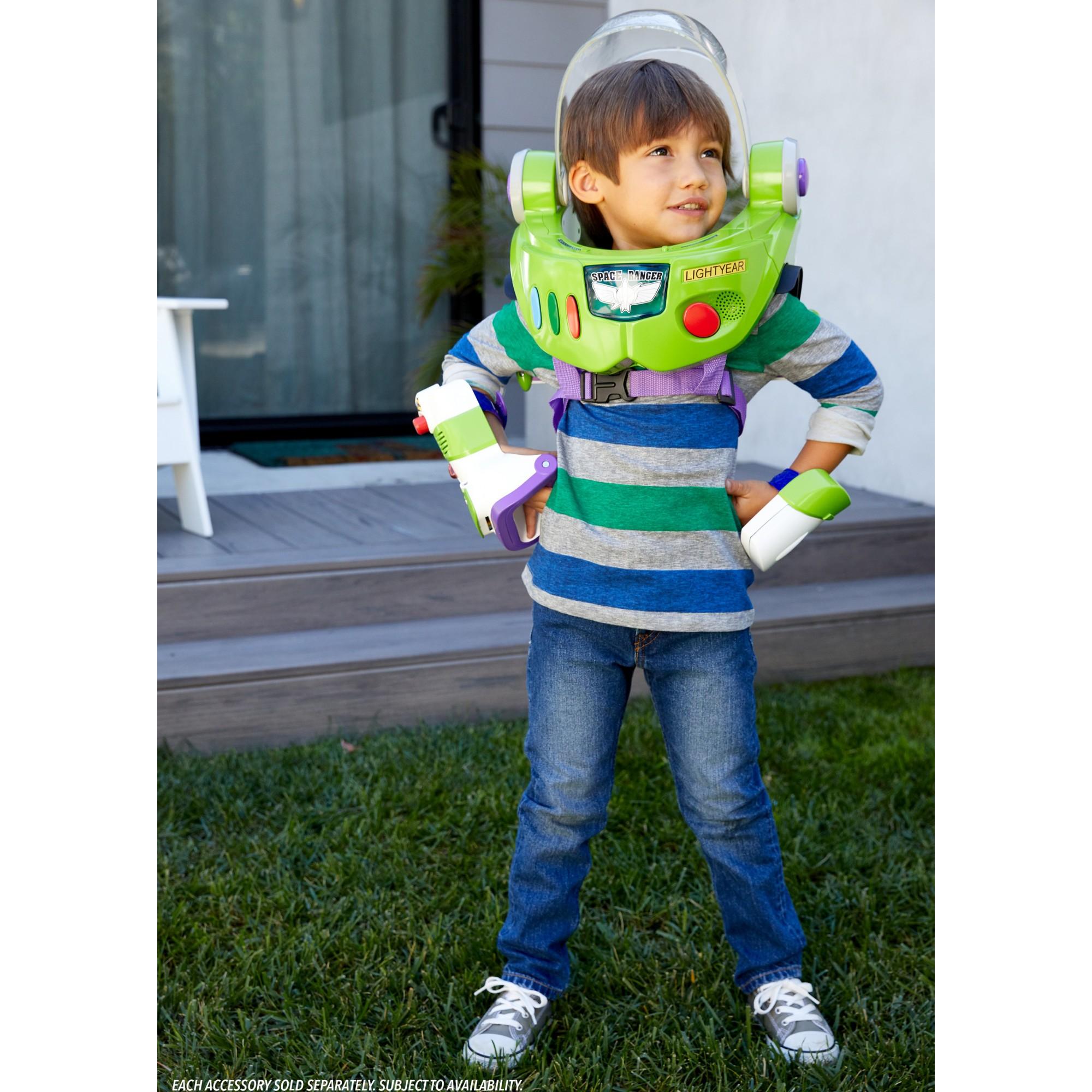 ชุดเกราะสุดเท่ห์ของ Buzz Lightyear Space Ranger มาพร้อมกับ Jet Pack, Disc Blaster, Wrist Communicator