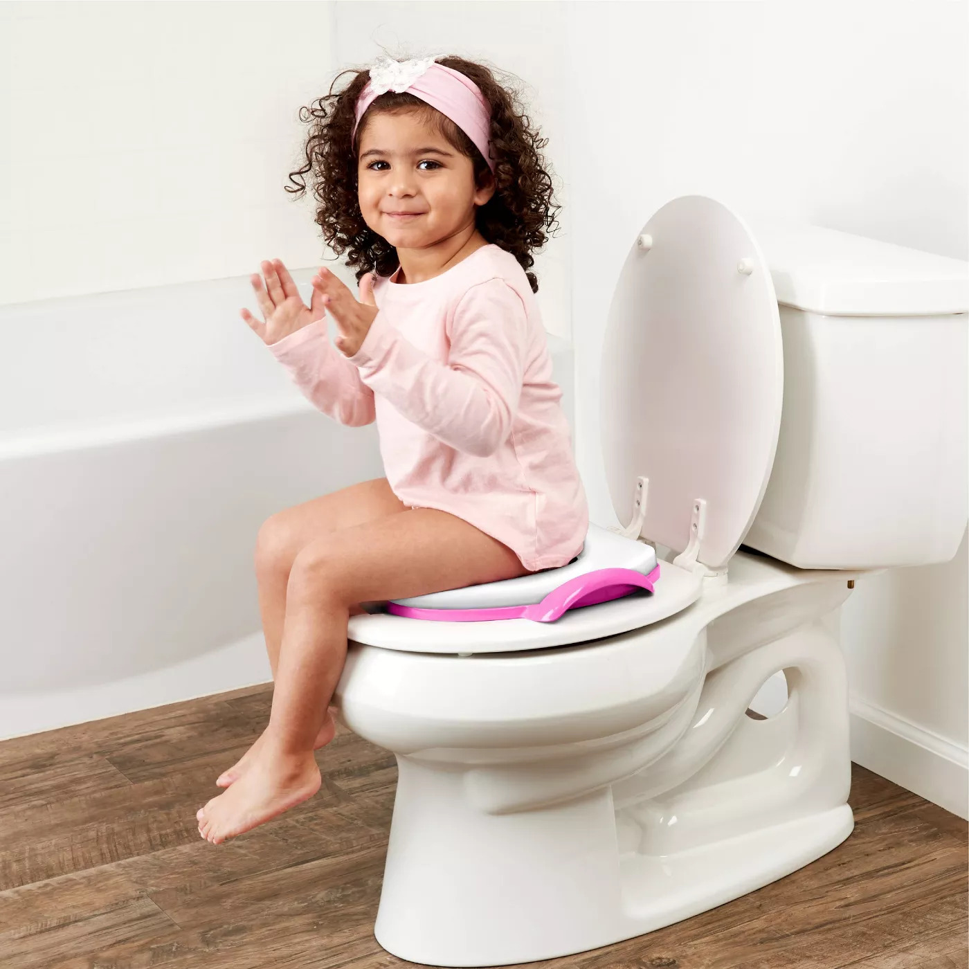 ที่รองชักโครกเด็ก ลายมินนี่ เม้าท์ Disney Ginsey Home Solutions Potty with Hook - Minnie Mouse