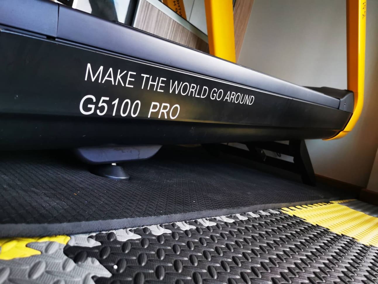 ลู่วิ่งไฟฟ้า MuscleX G5100Pro /AC 7Hp / Alpha Panther