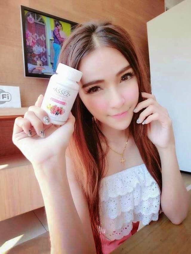 เอสเซ่ วิตามินผิวขาว ลดสิว หน้าใส (Assez Vitamin Complex Brand Acne Berry)