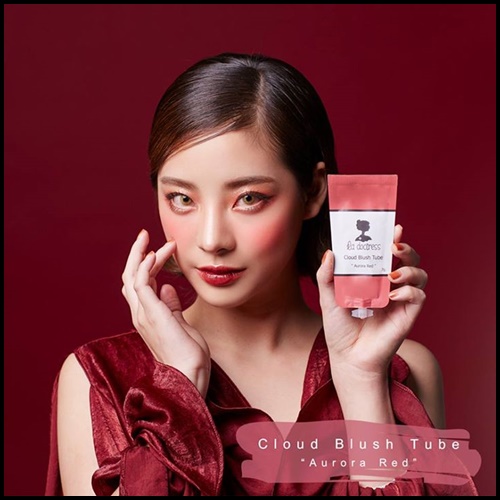 ครีมบลัชแบบซอง Cloud Blush Tube La doctress