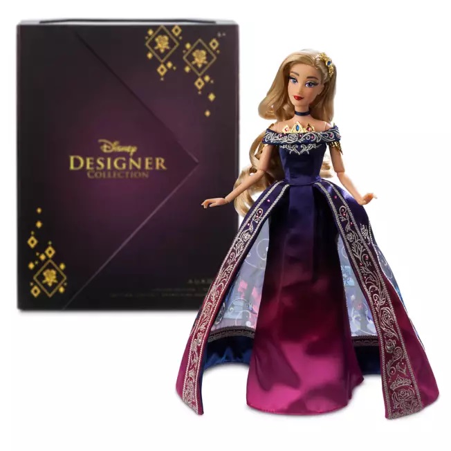 Disney Designer Collection Aurora Limited Edition Doll – Sleeping Beauty – Disney Ultimate Princess Celebration – 11 3/4'' ราคา 5,990 - บาท
