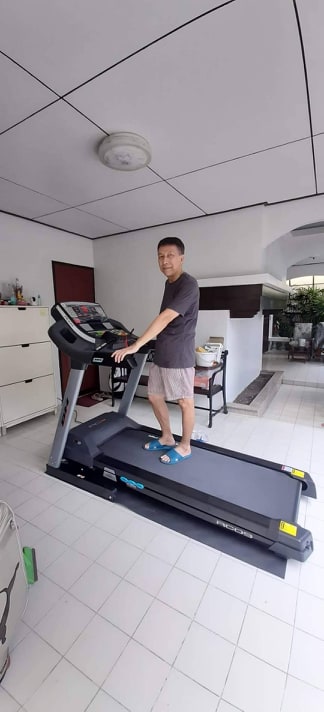 ลู่วิ่งไฟฟ้า BH Fitness รุ่น RC09 ตัวโชว์