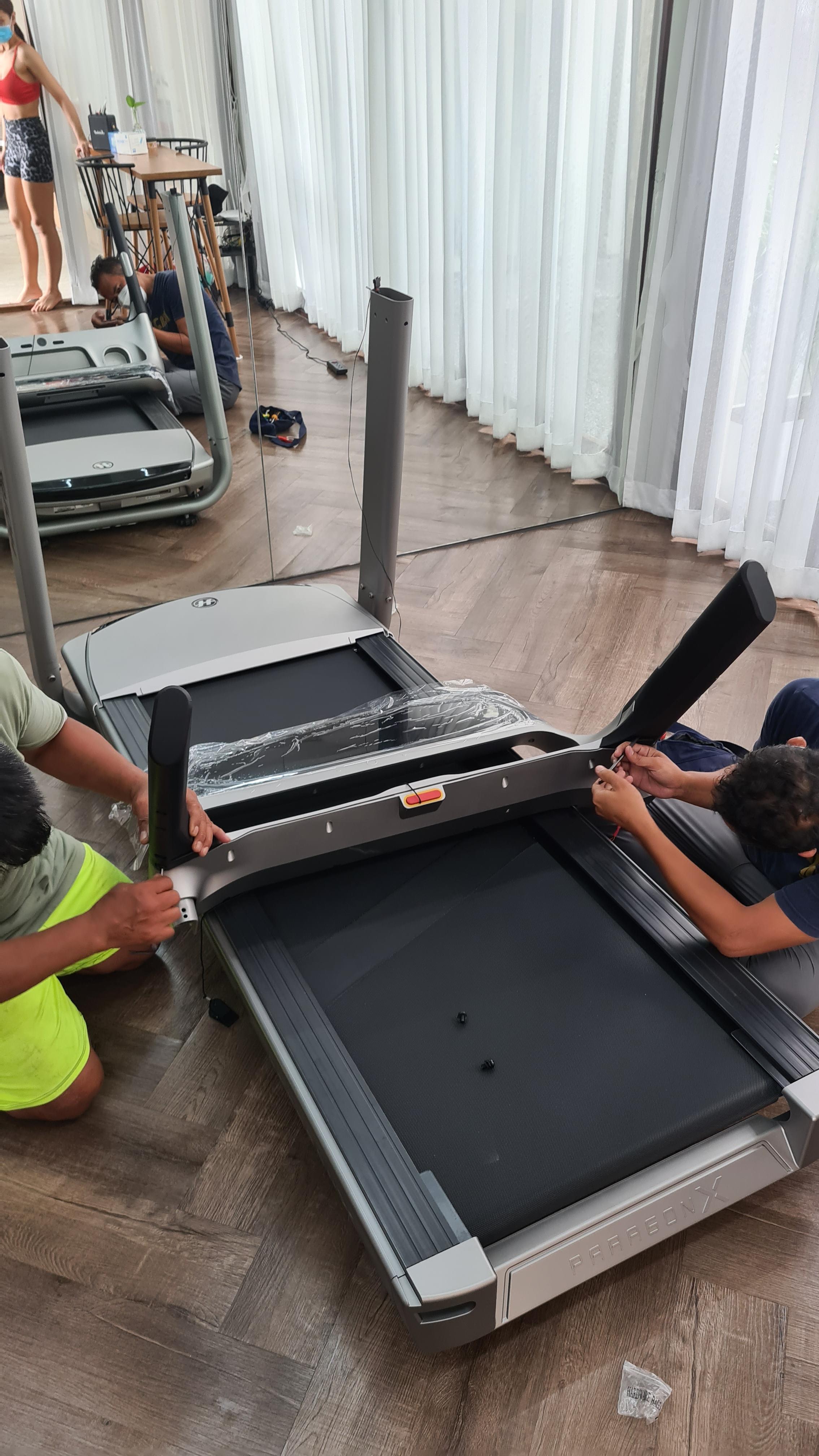 ลู่วิ่งไฟฟ้า Horizon ParagonX