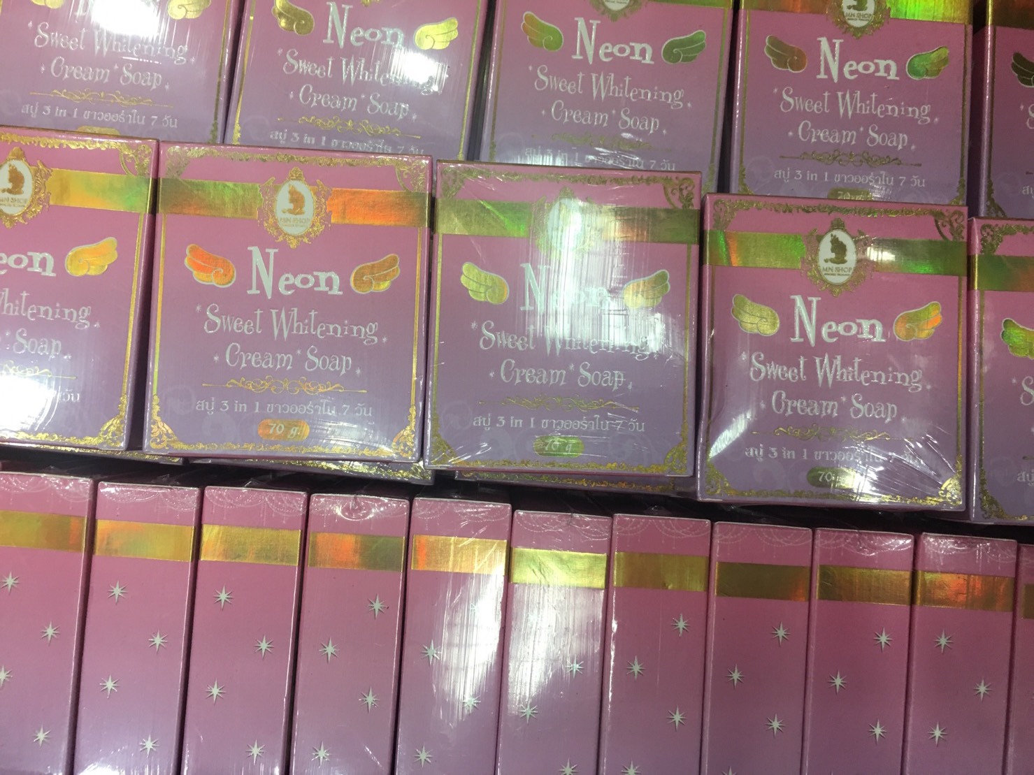สบู่นีออน สวีท ไวท์เทนนิ่ง ครีม (Neon Sweet Whitening Cream Soap by MN SHOP) โฉมใหม่