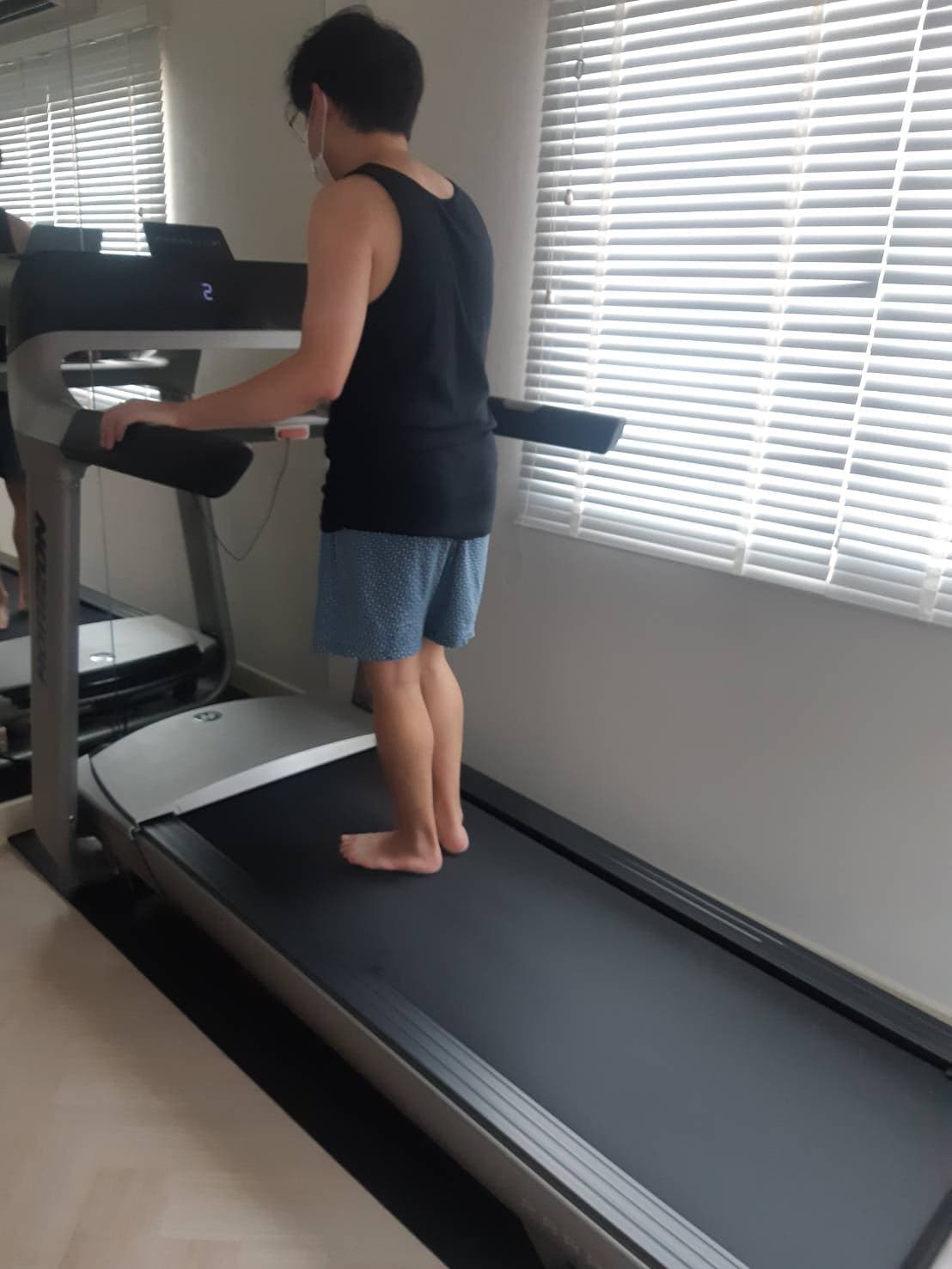 ลู่วิ่งไฟฟ้า Horizon ParagonX