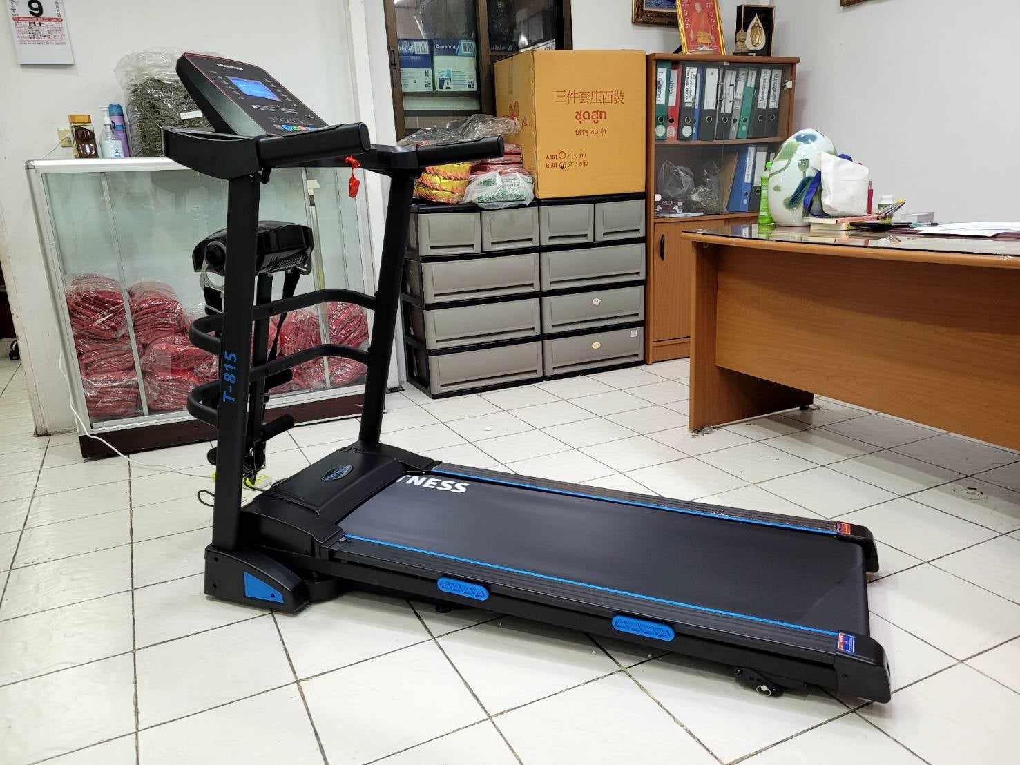 ลู่วิ่งไฟฟ้า V tech รุ่น T815 วีเทค มอเตอร์ 3.0 hpp