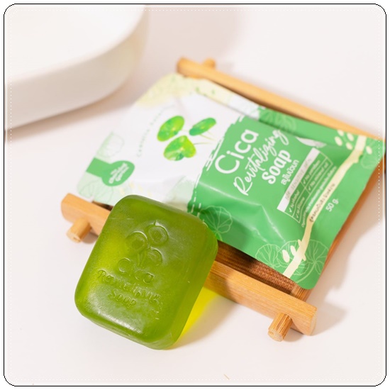 สบู่ใบบัวบก Cica Revitalizing Soap
