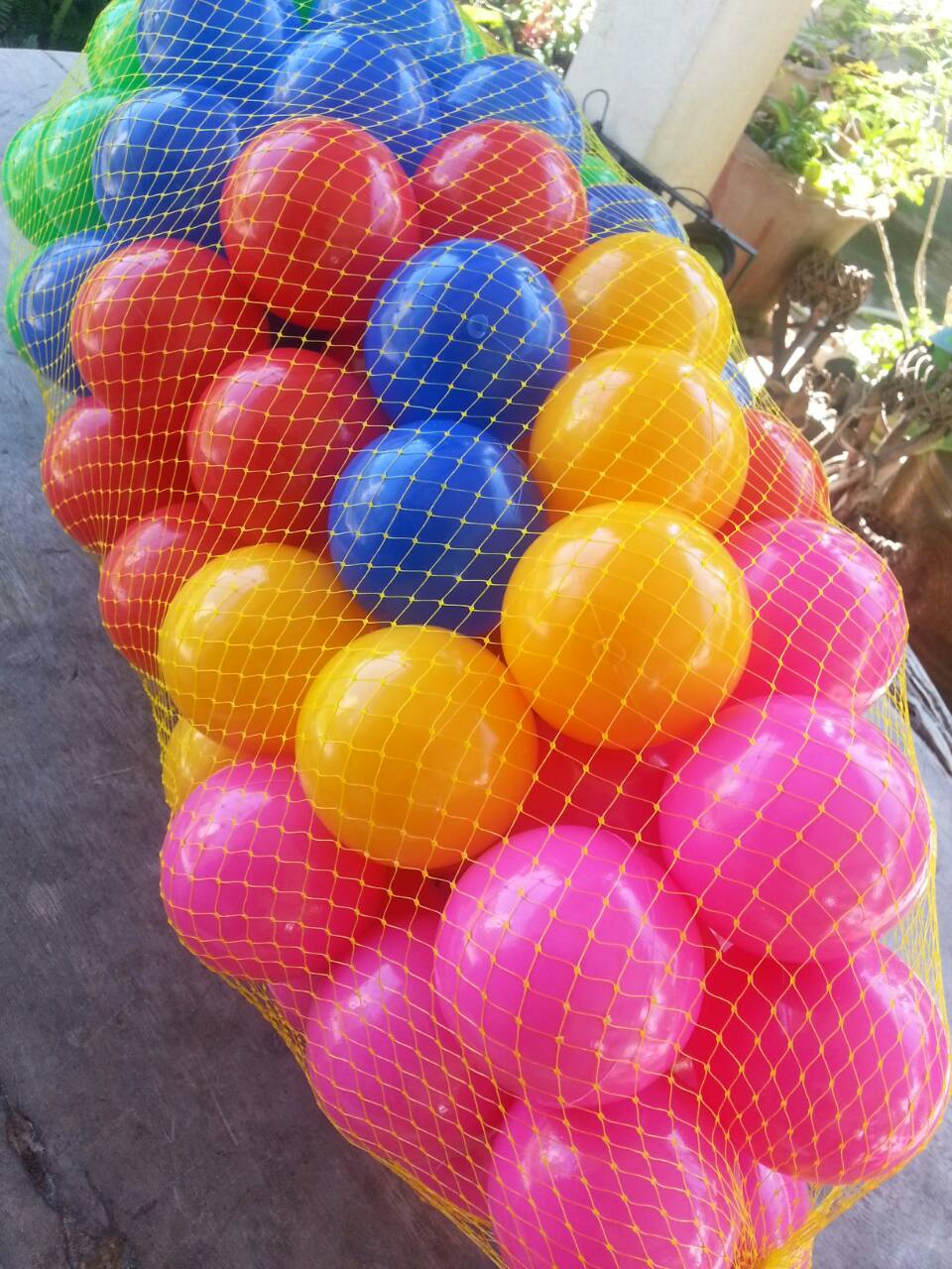 ลูกบอลสี(คละสี)