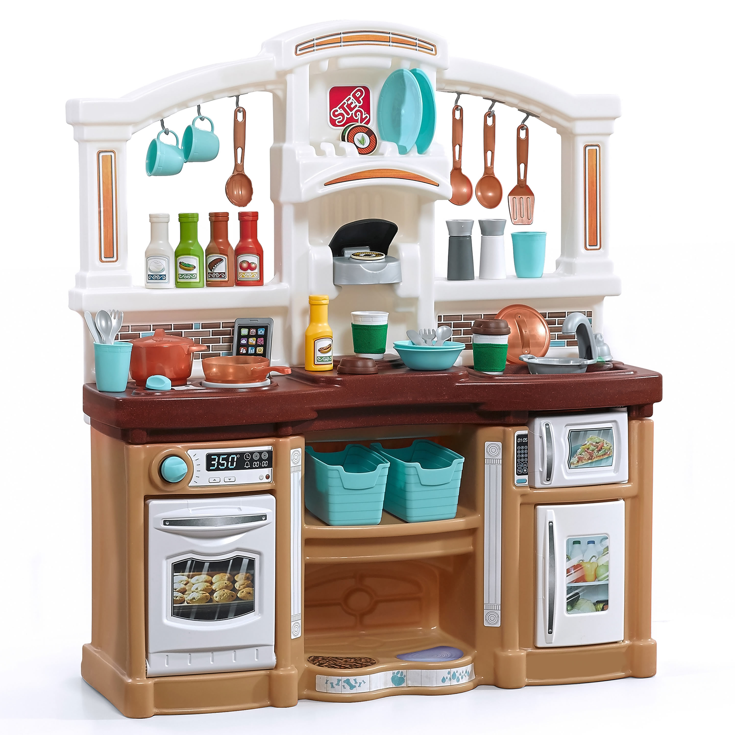 📣📣 พร้อมส่ง ! ครัว Step2 Fun with Friends Play Kitchen with 38 Piece Accessory Set - Brown ราคา 6,900 บาท