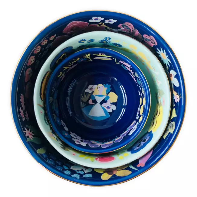 Disney Store Alice in Wonderland Mary Blair Bowls, Set of 3 ราคา 1,590 - บาท
