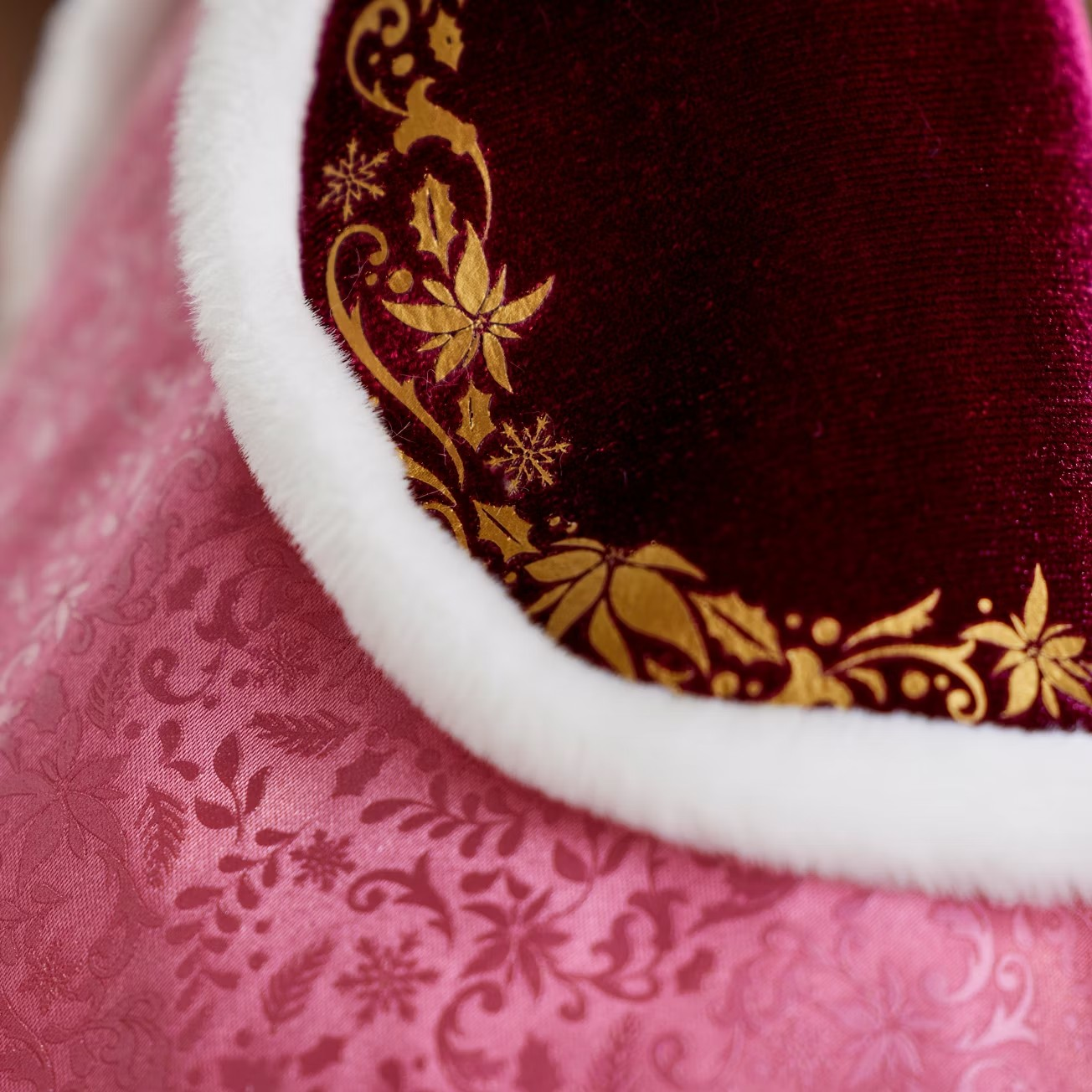 นำเข้า USA ตุ๊กตา Belle 2024 Holiday Special Edition Doll, Beauty and the Beast ราคา 2,990 บาท