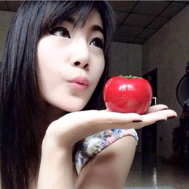 ครีมมะเขือเทศ YURI GINSENG WHITE CREAM PLUS LYCOPENE