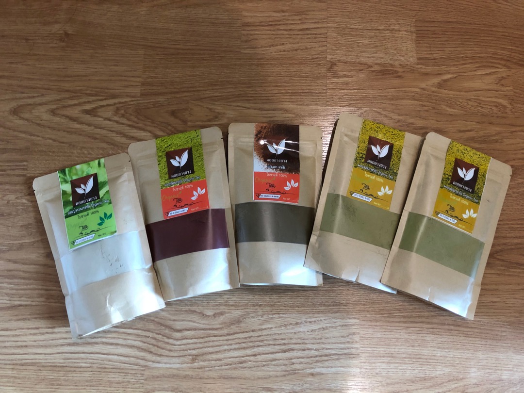 ผงหญ้าหวานสกัด Spray Dry ขนาด 100 กรัม ผงหญ้าหวานสกัด 100% ไม่มีกาก ละลายได้ในน้ำอุ่นและน้ำเย็น ไม่มีตะกอนตกค้าง สารให้ความหวานแทนน้ำตาล ผงหญ้าหวานเหมาะสำหรับทำเครื่องดื่ม และเบเกอรี่ ดื่มได้ ไม่ใส่นม ไม่มีน้ำตาล Pure Dried Stevia Powder For Beverages and