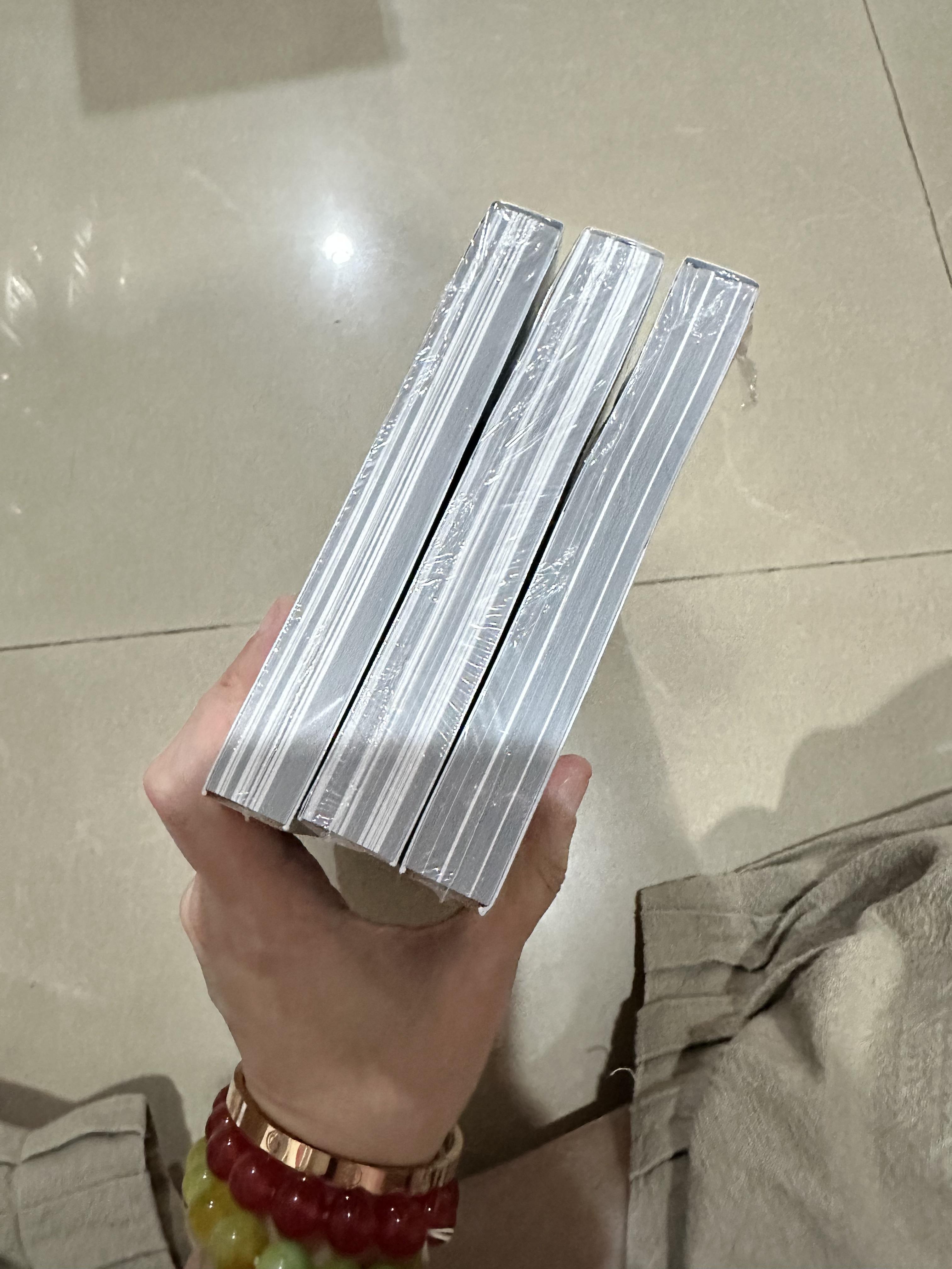 Boxset การ์ตูน ม่านฮวา พนักงานK รอบจอง
