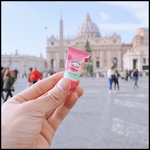 ครีมแก้ปากดำ น่าจุ๊บ Na Jub Treatment Lip