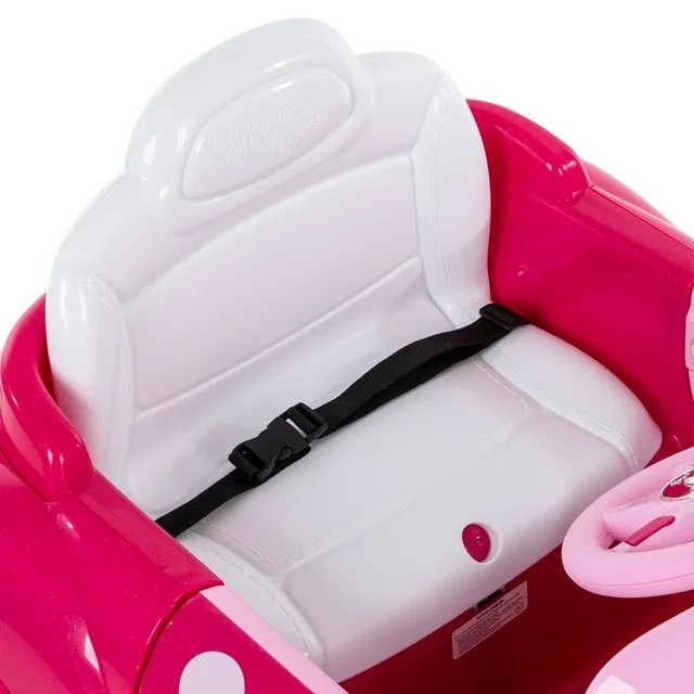 นำเข้า🇺🇸 รถแบตมินนี่เมาส์คันใหญ่ Disney Minnie Mouse Convertible Car 6 Volts Electric Ride-on, for Children Ages 3+ years, by Huffy ราคา 12,900 บาท